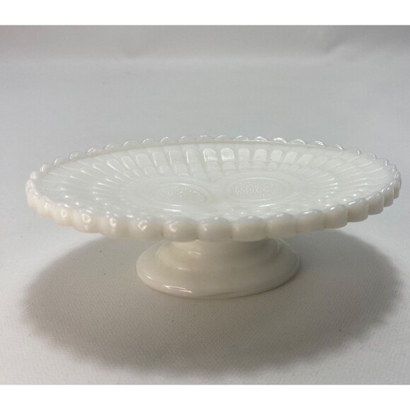 Set of Two Avon Milk Glass Trinket Dishes Owl Soap Dish Butterfly Dish 6" Retro - Picture 14 of 16